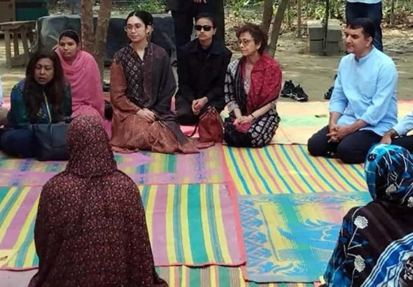 6c9732af-4d50-4155-abe1-85558900416d_large